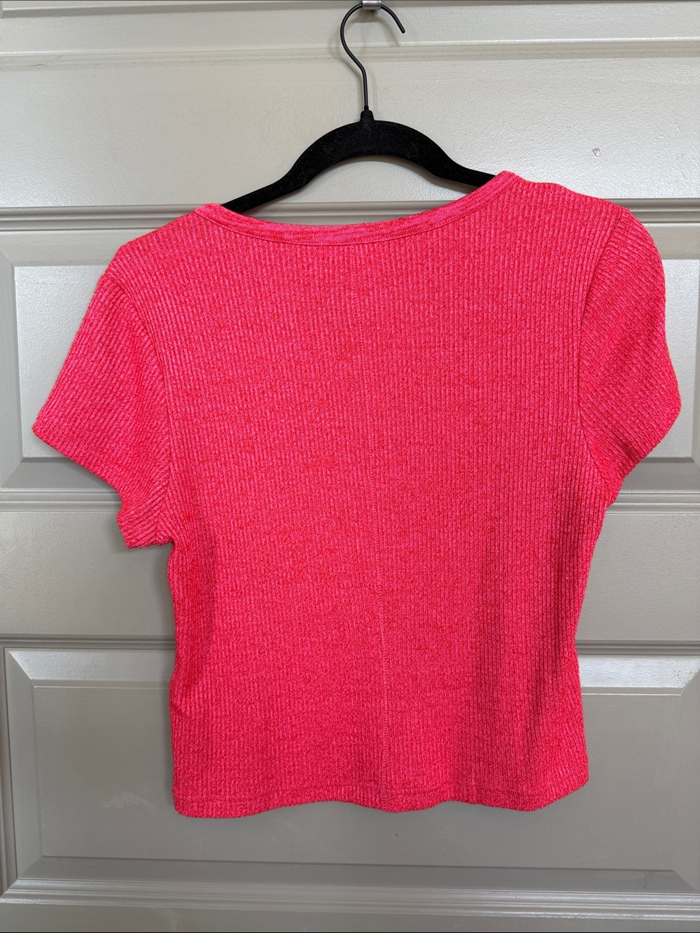 rag & bone Bright Pink Ribbed Button-Front Crop Top - Picture 3 of 5